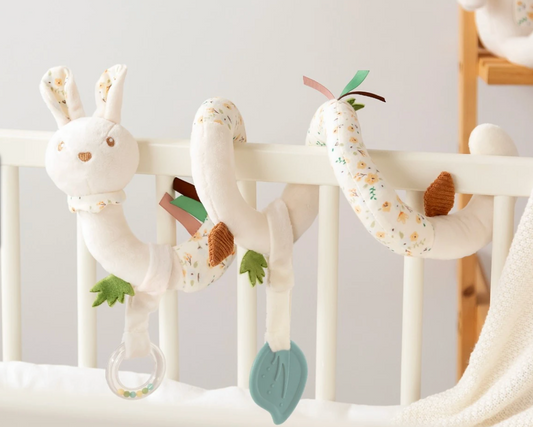Cesta regalo nacimiento bebé Rabbit | Mustela y Suavinex