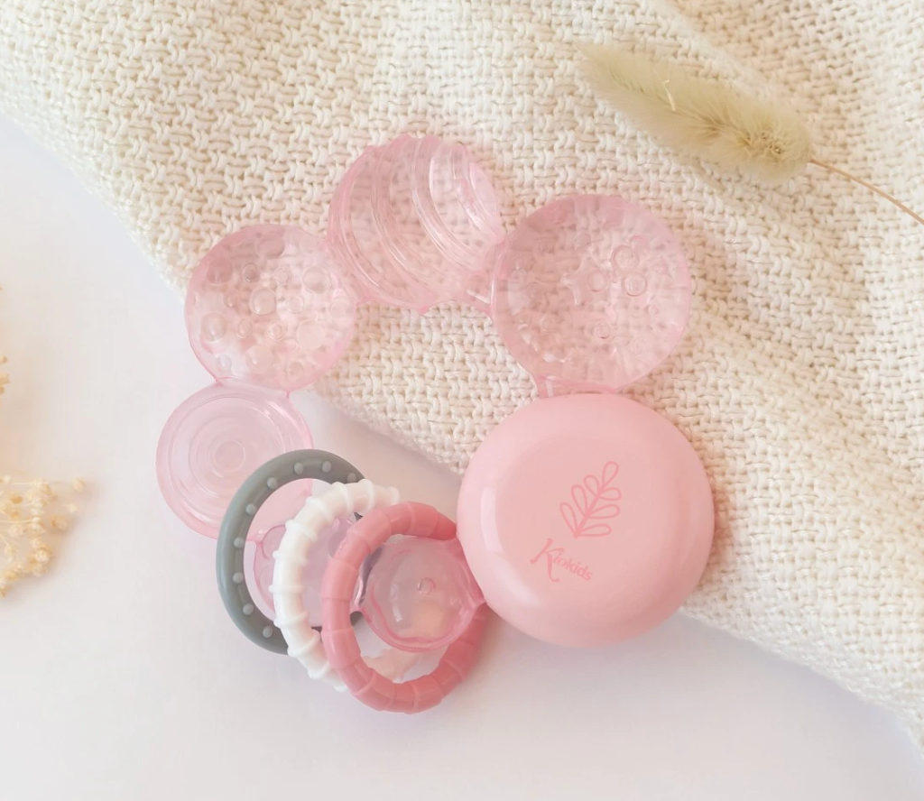 Canastilla nacimiento Mi Cigüeña | Mustela, peluche y sonajero